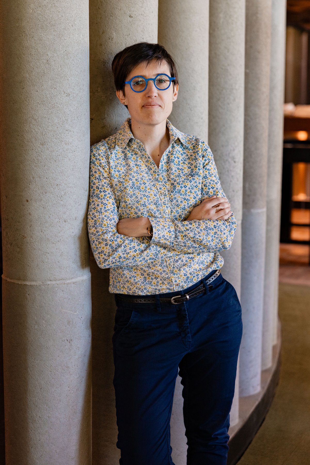 Portrait de Laure Bouvier, directrice marketing externalisée pour la construction et l'immobilier